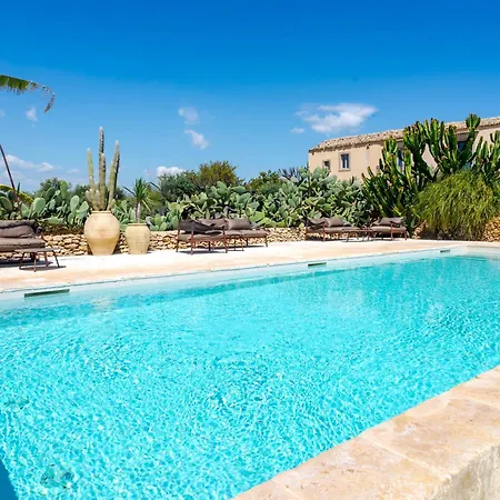 Baglio Siciliamo Hotel