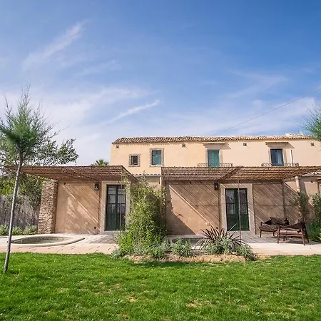 Baglio Siciliamo 3* Lido di Noto